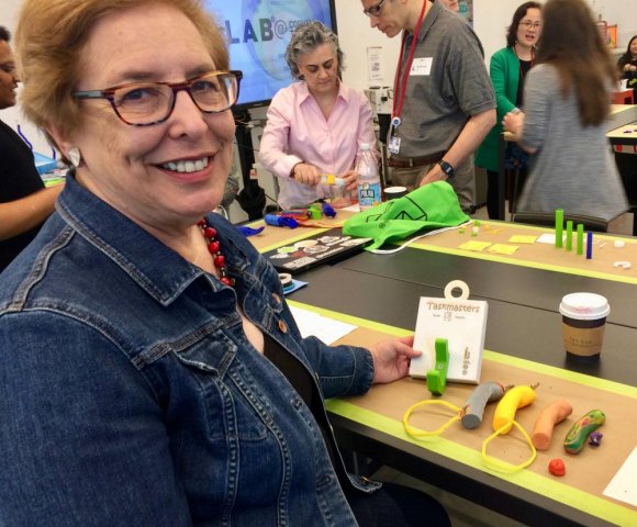 Cornell Tech Works with Roosevelt Island Seniors on Everyday Challenges Judy Berdy demonstrates the key holding device her team created